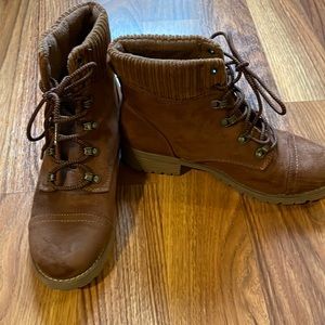 Brown boots